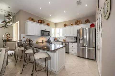 Kitchen - 11 Magnolia Dr S #11, Ormond Beach, FL 32174 photo 1 of 3