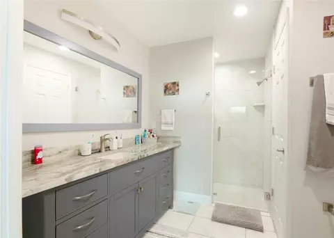 Bath - 615 Fourth, Bunnell, FL 32110 photo 1 of 3