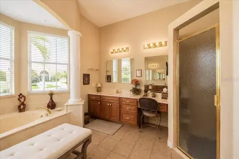 Bath - 5667 27th Pl NW, Ocala, FL 34482 photo 2 of 4