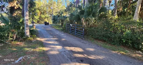 680 E Black Point Rd, Bunnell, FL 32110 photo 3