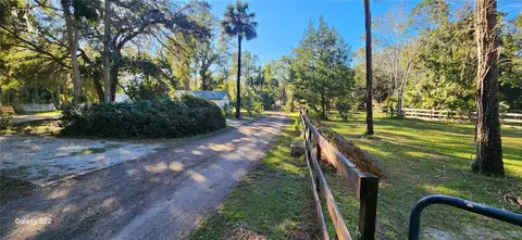 680 E Black Point Rd, Bunnell, FL 32110 photo 2
