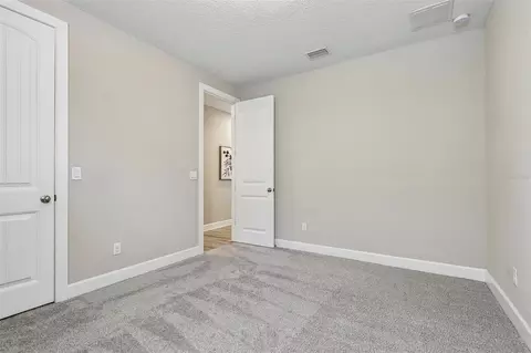 Bedroom - 114 SE Glenneyre Cir, Saint Augustine, FL 32092 photo 8 of 10