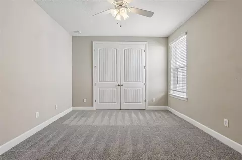 Bedroom - 114 SE Glenneyre Cir, Saint Augustine, FL 32092 photo 5 of 10