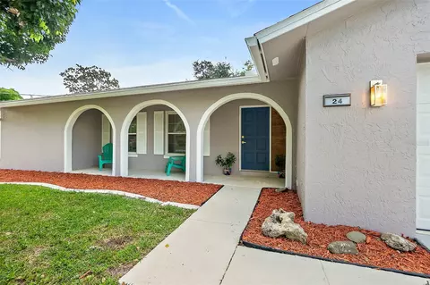24 Felter Ln, Palm Coast, FL 32137