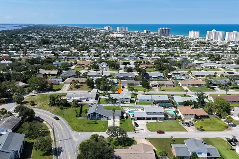 View/Area - 76 Banyan Dr, Ormond Beach, FL 32176 photo 10 of 14