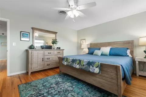 Bedroom - 76 Banyan Dr, Ormond Beach, FL 32176 photo 2 of 9