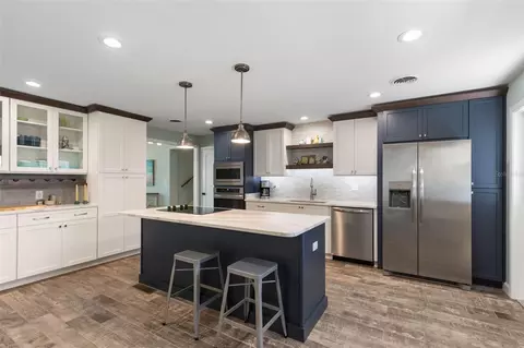 Kitchen - 76 Banyan Dr, Ormond Beach, FL 32176 photo 5 of 7