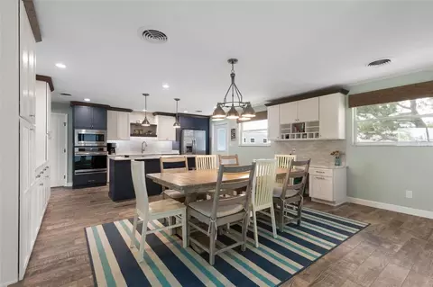 Dining - 76 Banyan Dr, Ormond Beach, FL 32176 photo 2 of 4