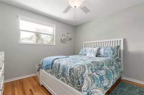 Bedroom - 76 Banyan Dr, Ormond Beach, FL 32176 photo 6 of 9