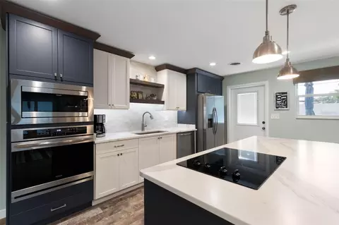Kitchen - 76 Banyan Dr, Ormond Beach, FL 32176 photo 1 of 7