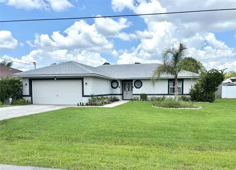 12 Princess Kim Ln, Palm Coast, FL 32164