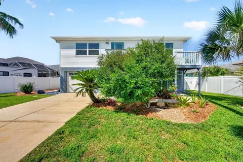 Exterior - 1901 N Central Ave, Flagler Beach, FL 32136 photo 6 of 9