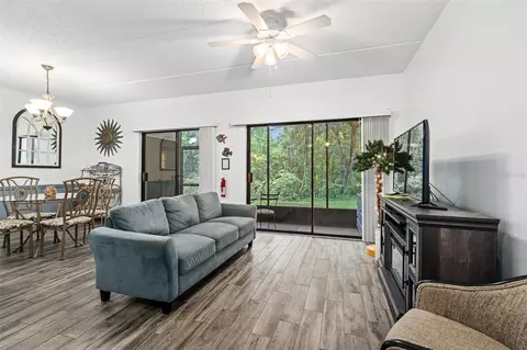 Living - 35 Navarra Ct #35, Saint Augustine, FL 32086 photo 2 of 4