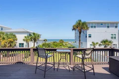 Exterior - 712 Central Ave N, Flagler Beach, FL 32136 photo 3 of 19