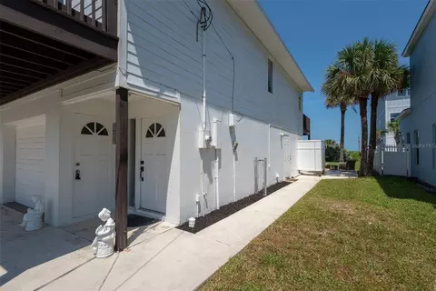 Exterior - 712 Central Ave N, Flagler Beach, FL 32136 photo 2 of 19