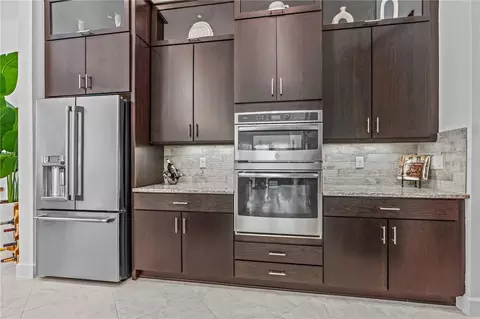 Kitchen - 214 Ashwood Ct, Ormond Beach, FL 32174 photo 4 of 8