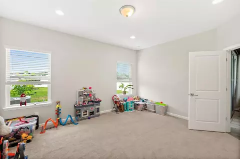 Bedroom - 542 Silver Landing Dr, Saint Augustine, FL 32092 photo 6 of 9