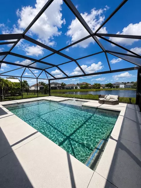 Exterior - 9950 58th St E, Parrish, FL 34219 photo 3 of 7