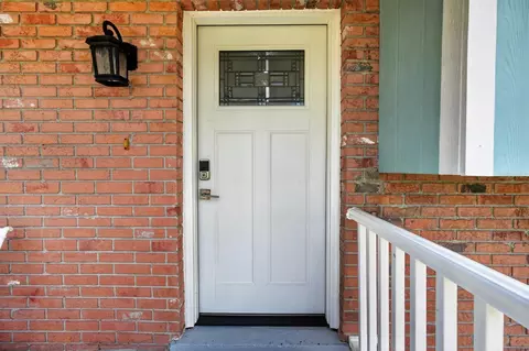 Entry Way - 10 Tipperary Ln, Ormond Beach, FL 32176 photo 1 of 3