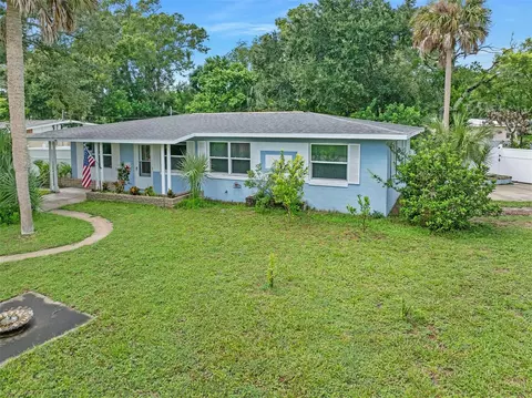 700 Katherine St, South Daytona, FL 32119