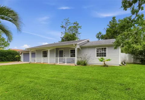 5 Banner Ln, Palm Coast, FL 32135