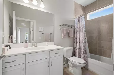 Bath - 7 Tideway Trl, Palm Coast, FL 32137 photo 1 of 5
