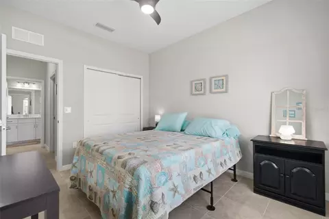 Bedroom - 7 Tideway Trl, Palm Coast, FL 32137 photo 2 of 7