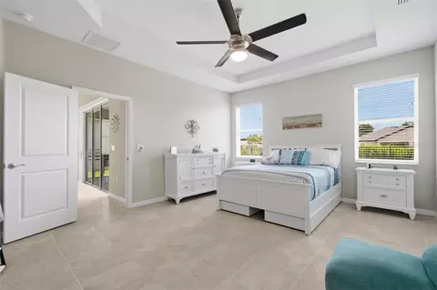 Bedroom - 7 Tideway Trl, Palm Coast, FL 32137 photo 4 of 7