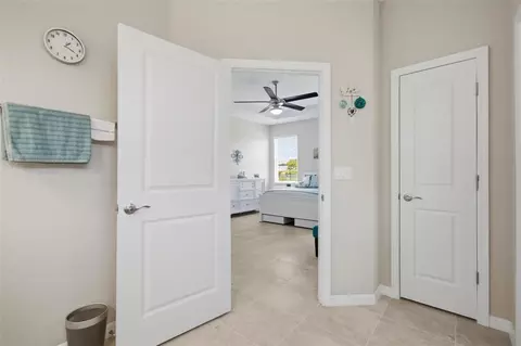Entry Way - 7 Tideway Trl, Palm Coast, FL 32137 photo 8 of 10
