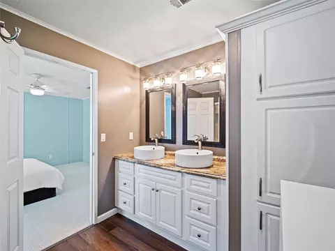 Bath - 347 Abbey Ave, Saint Augustine, FL 32084 photo 1 of 5