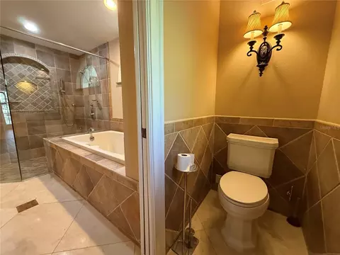 Bath - 1481 Lambert Ave, Flagler Beach, FL 32136 photo 8 of 12