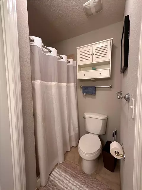 Bath - 4600 E Moody Blvd #8N, Bunnell, FL 32110 photo 2 of 4