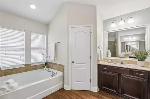Bath - 448 Old Hickory Forest Rd, Saint Augustine, FL 32084 photo 3 of 5