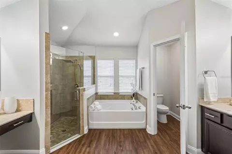 Bath - 448 Old Hickory Forest Rd, Saint Augustine, FL 32084 photo 2 of 5