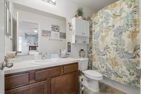 Bath - 240 Whitland Way, Saint Augustine, FL 32086 photo 2 of 5