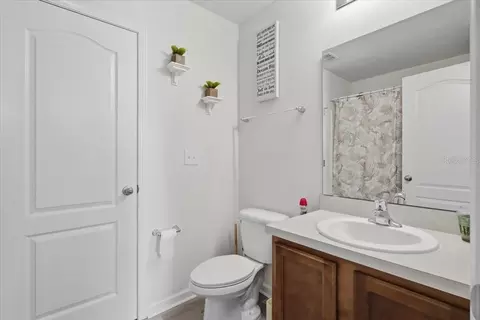 Bath - 240 Whitland Way, Saint Augustine, FL 32086 photo 4 of 5