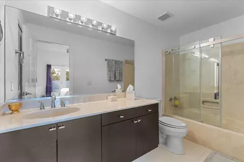 Bath - 13 Bay Point Dr, Ormond Beach, FL 32174 photo 6 of 7