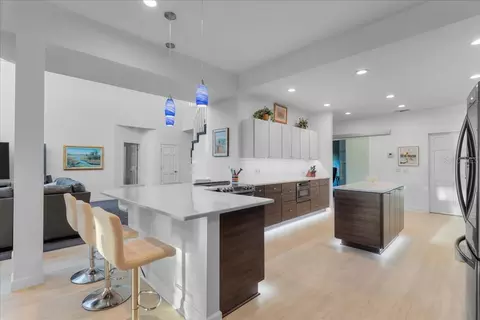 Kitchen - 13 Bay Point Dr, Ormond Beach, FL 32174 photo 7 of 8