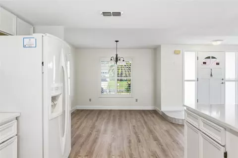 Dining - 33 E Sea Hbr, Ormond Beach, FL 32174 photo 1 of 1