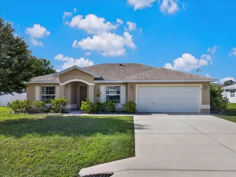49 Forsythe Ln, Palm Coast, FL 32137