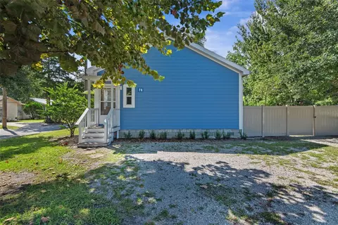 Exterior - 78 Pearl St, Saint Augustine, FL 32084 photo 4 of 7