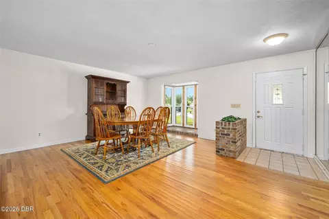 Dining - 7 Waterfront Ct, Ormond Beach, FL 32174 photo 2 of 4