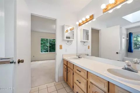 Bath - 7 Waterfront Ct, Ormond Beach, FL 32174 photo 5 of 7