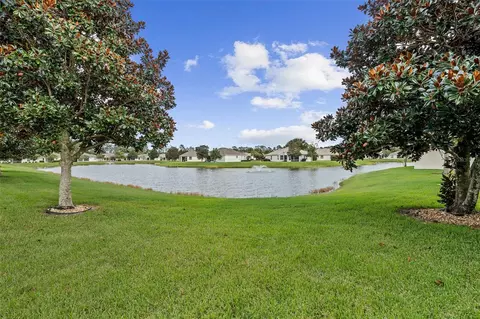 3 Rivergate Ln, Palm Coast, FL 32164