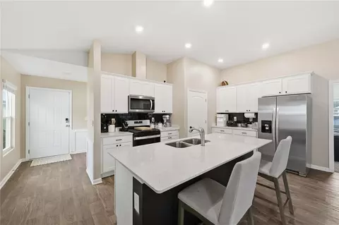 Kitchen - 4 Caddy Ct, Bunnell, FL 32110 photo 1 of 3