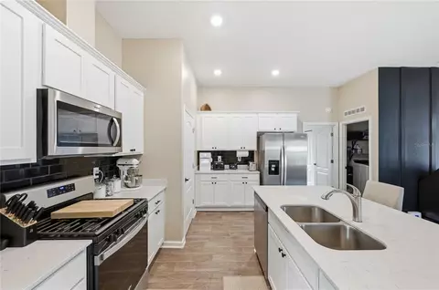Kitchen - 4 Caddy Ct, Bunnell, FL 32110 photo 3 of 3