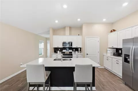 Kitchen - 4 Caddy Ct, Bunnell, FL 32110 photo 2 of 3