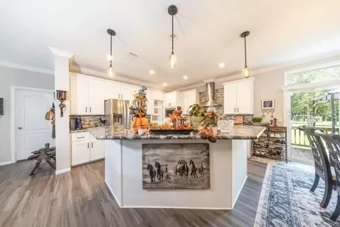 Kitchen - 1225 Hazelnut St, Bunnell, FL 32110 photo 2 of 4