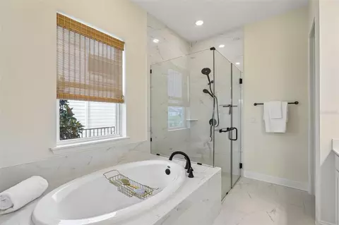 Bath - 136 Iris Creek Dr, Saint Augustine, FL 32092 photo 3 of 7