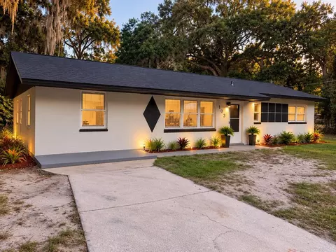Undisclosed, Palatka, FL 32177